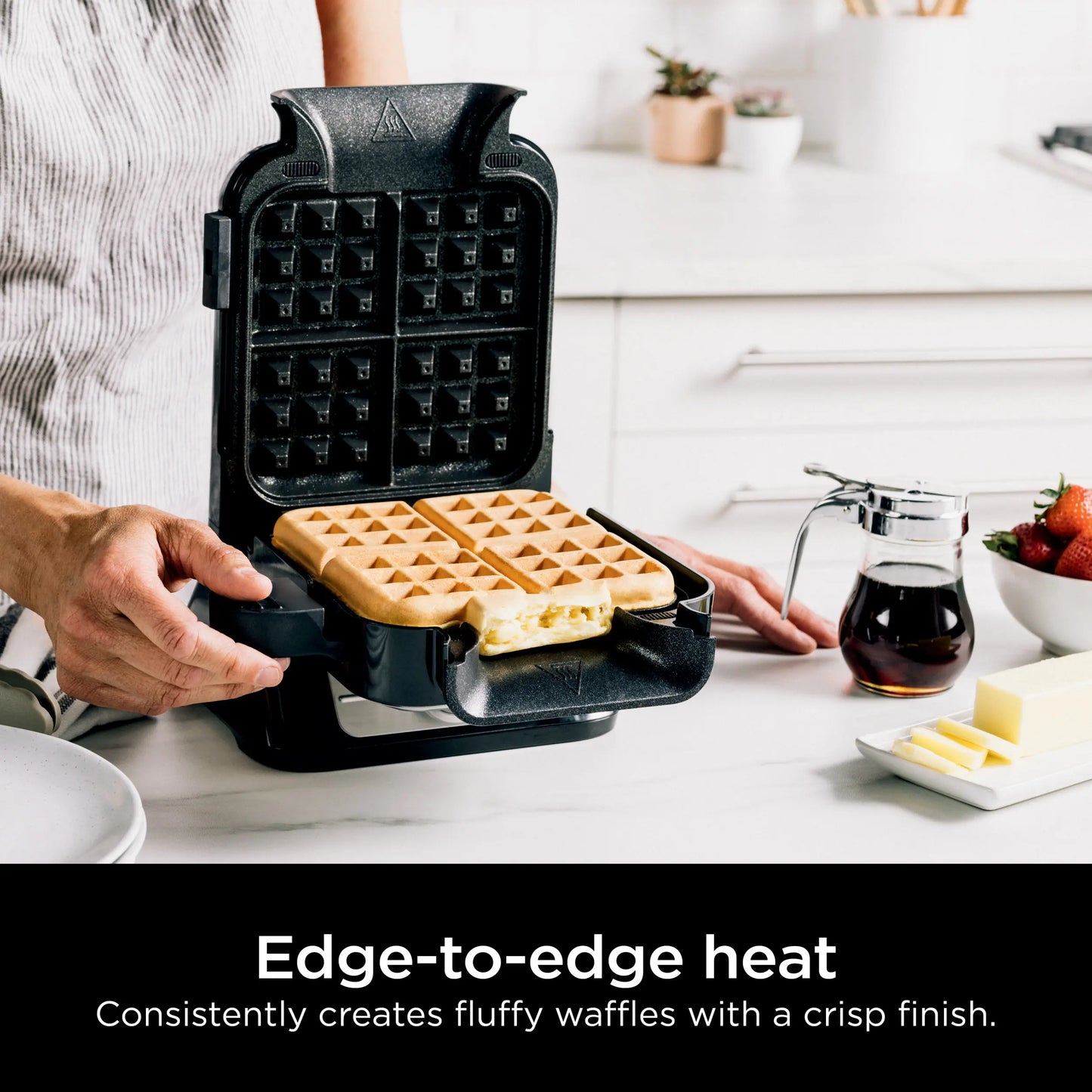 Ninja Belgian Waffle Maker PRO NeverStick BW1001
