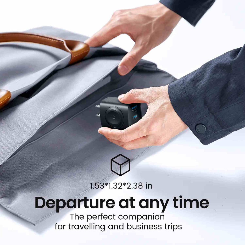 3-in-1 Magnetic Wireless Charging Station with Travel Adapter