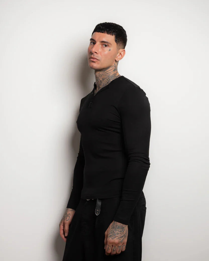 PLACKET HENLEY
